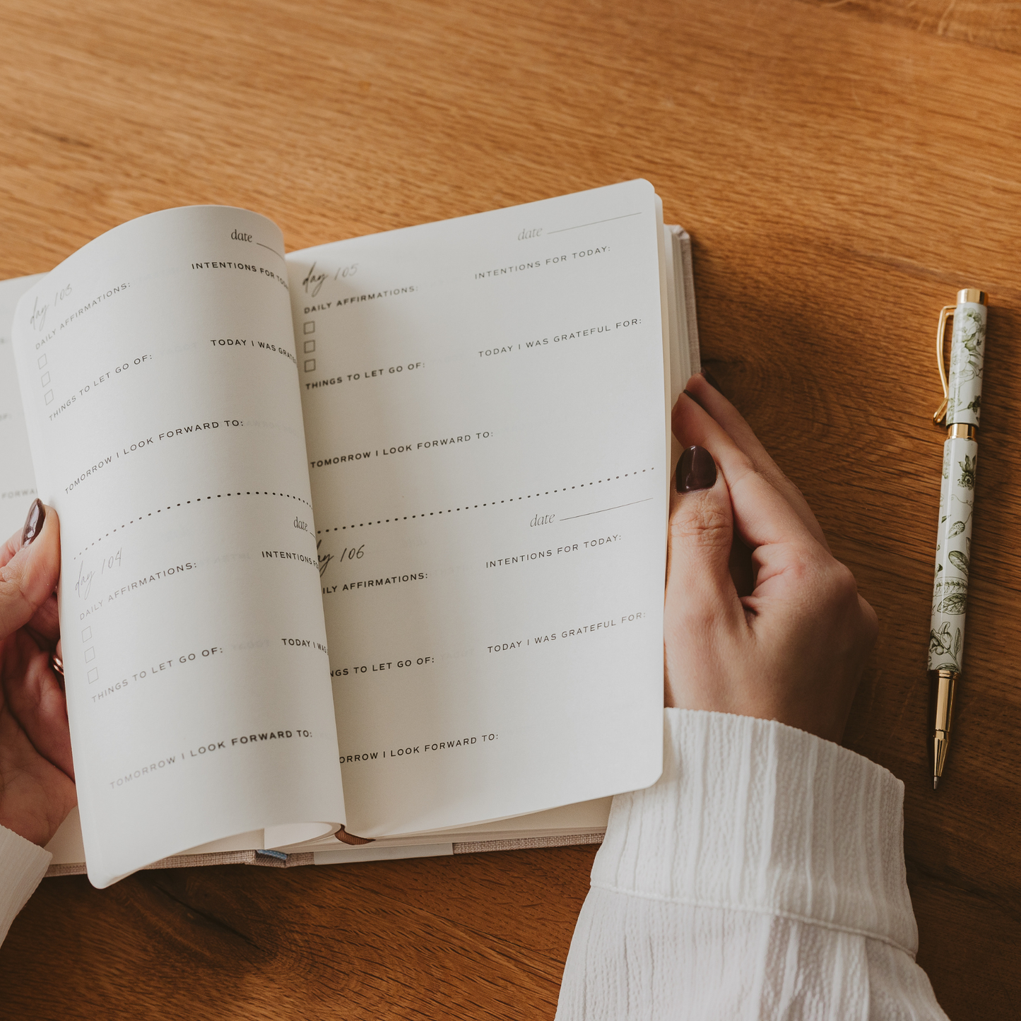 Gratitude Journal - Daily Prompted Journal