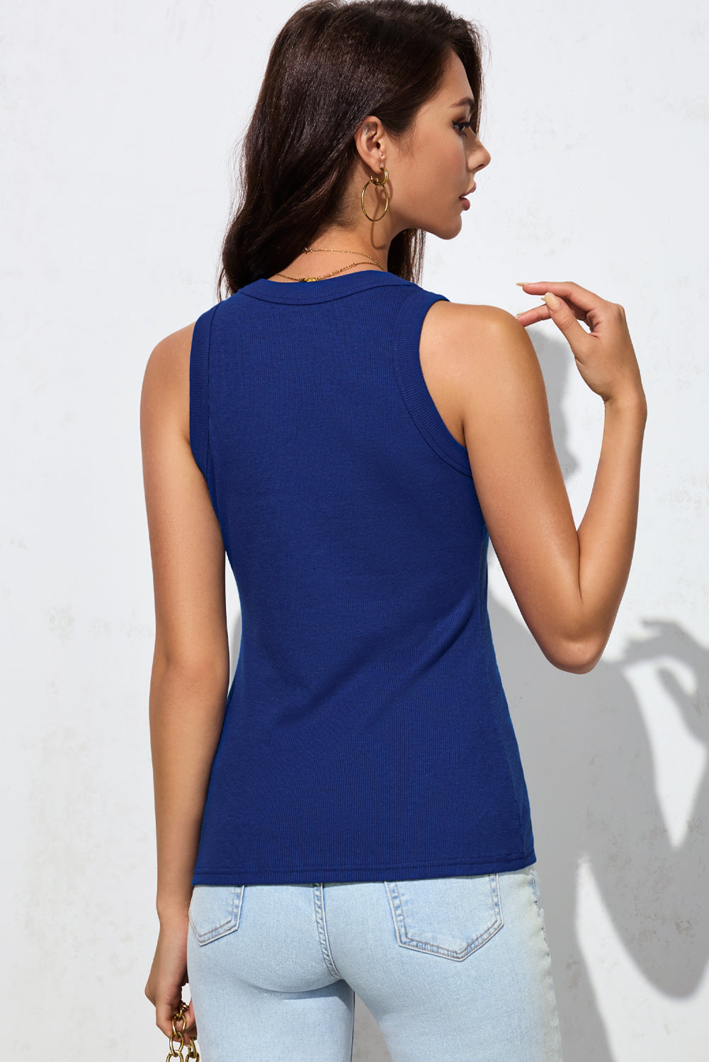 Basic Round Neck Tank