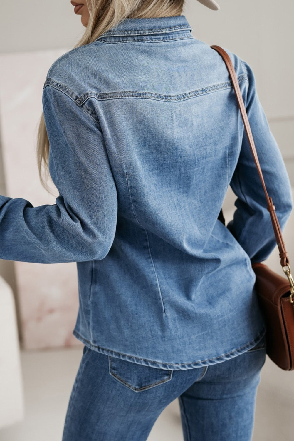 Flap Pockets Slim Buttoned Denim Shirt